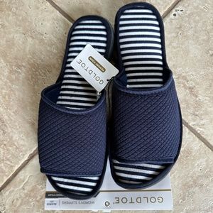 GOLD TOE QUILTED SLIDE SLIPPERS:NWT NAVY  EXTRA LARGE